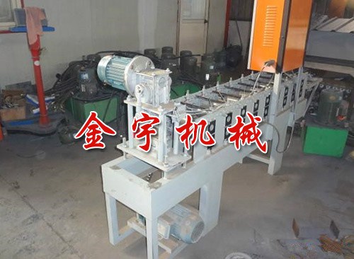 C84廣告扣扳機(jī)